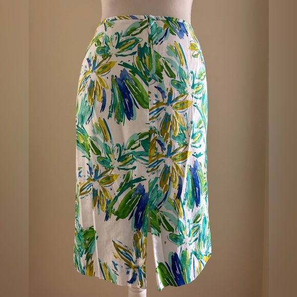 💚💙PRETTY Colorful Summer Skirt - Picture 3 of 6